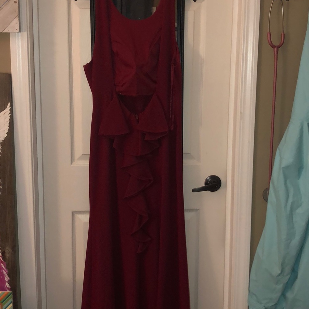 Dress - Picture 2 of 3
